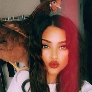 Meet your Posher, Glory-ann